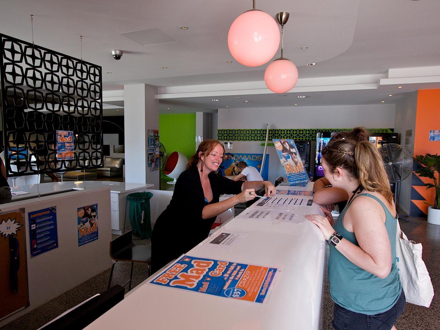 Nomads Byron Bay Backpackers Hostel Exterior photo