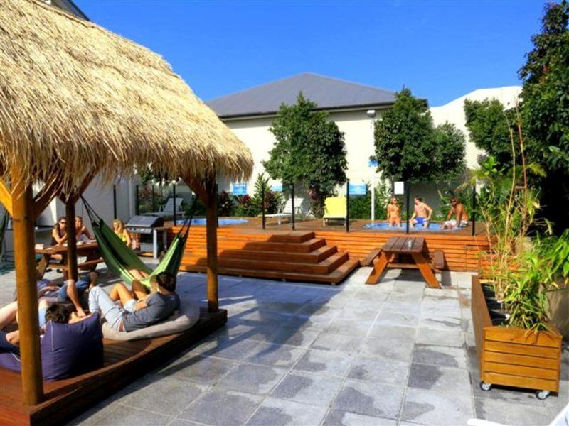 Nomads Byron Bay Backpackers Hostel Exterior photo